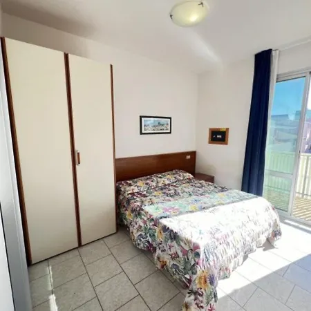 Flat Near The With Terraces Lejlighed